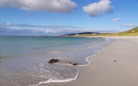 Pod Beag Beside The Sea Isle Of Eriskay